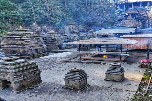 varanasi to almora cabs
